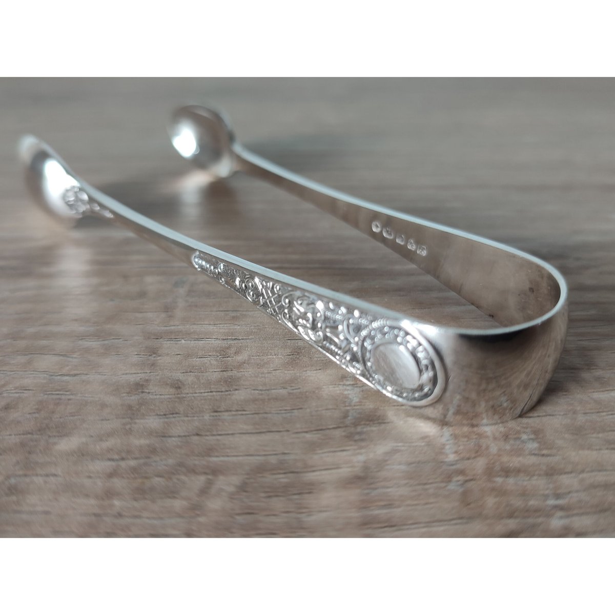 銀製 950刻印入り シュガートング 未使用 美品 銀製 950刻印入り シュガートング 未使用 美品