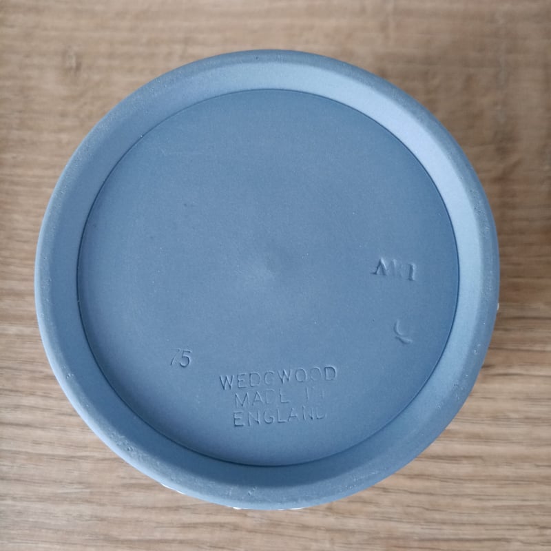 ビンテージ Wedgwood ウェッジウッド ブルージャスパーウェア 丸 ビンテージ Wedgwood ウェッジウッド ブルージャスパーウェア 丸