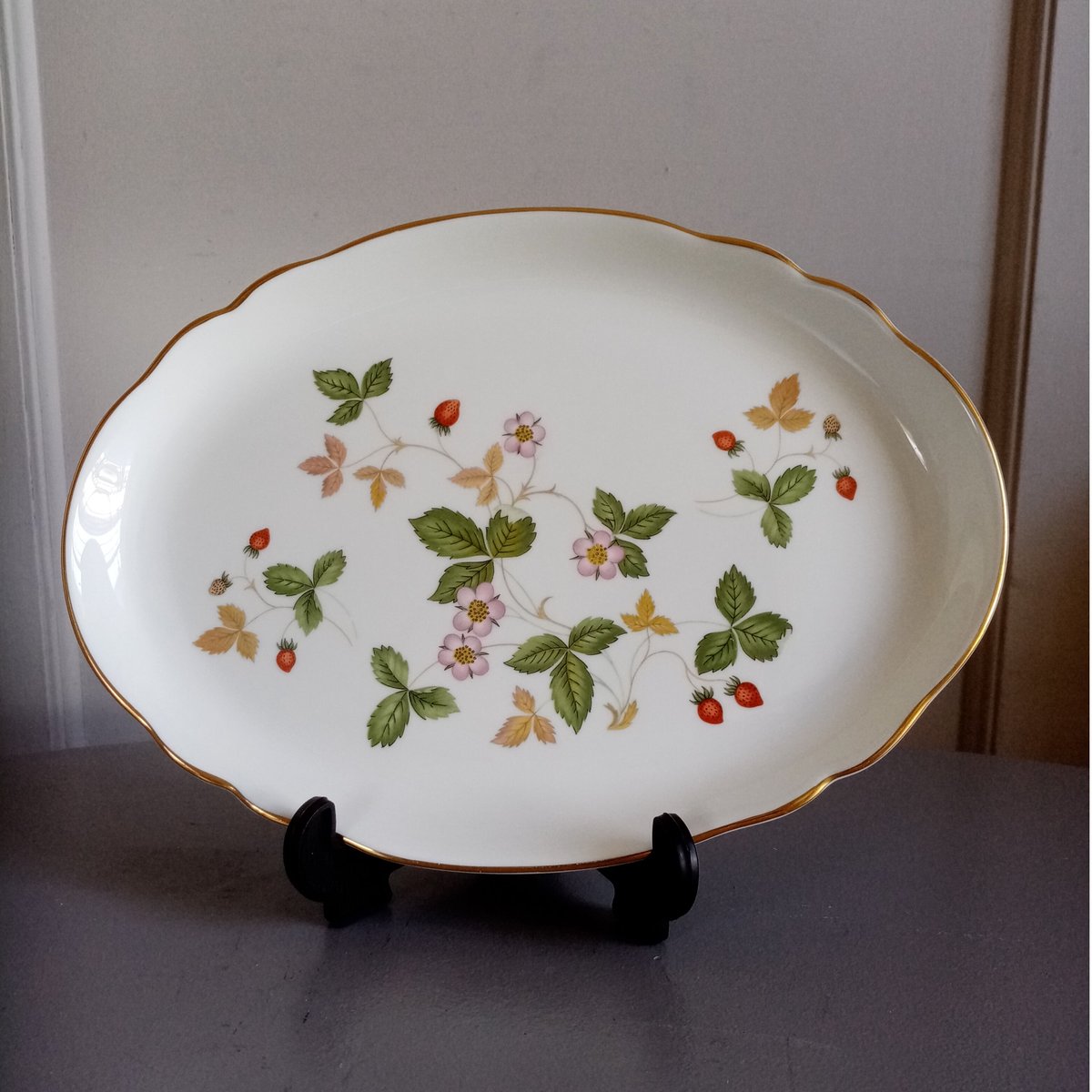 1876年製　ウエッジウッド アンティーク オーバル 大皿 1876年製 ウエッジウッド アンティーク オーバル 大皿