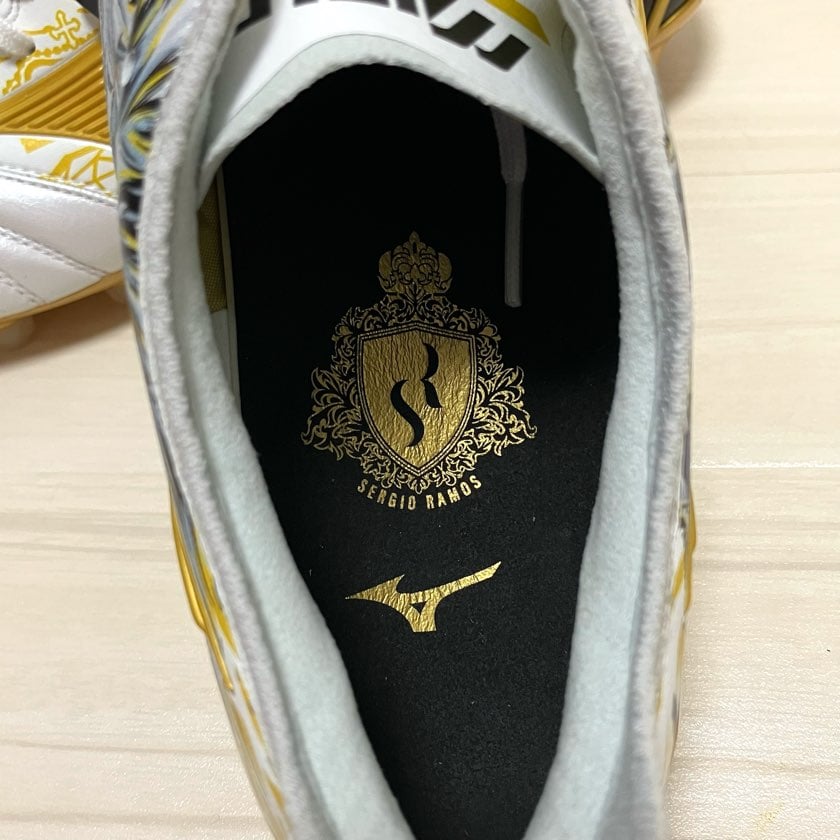 MIZUNO MORELIA NEO Ⅲ SR4 JAPAN / ミズノ モレリアネオ3 SR MIZUNO MORELIA NEO Ⅲ SR4 JAPAN / ミズノ モレリアネオ3 SR