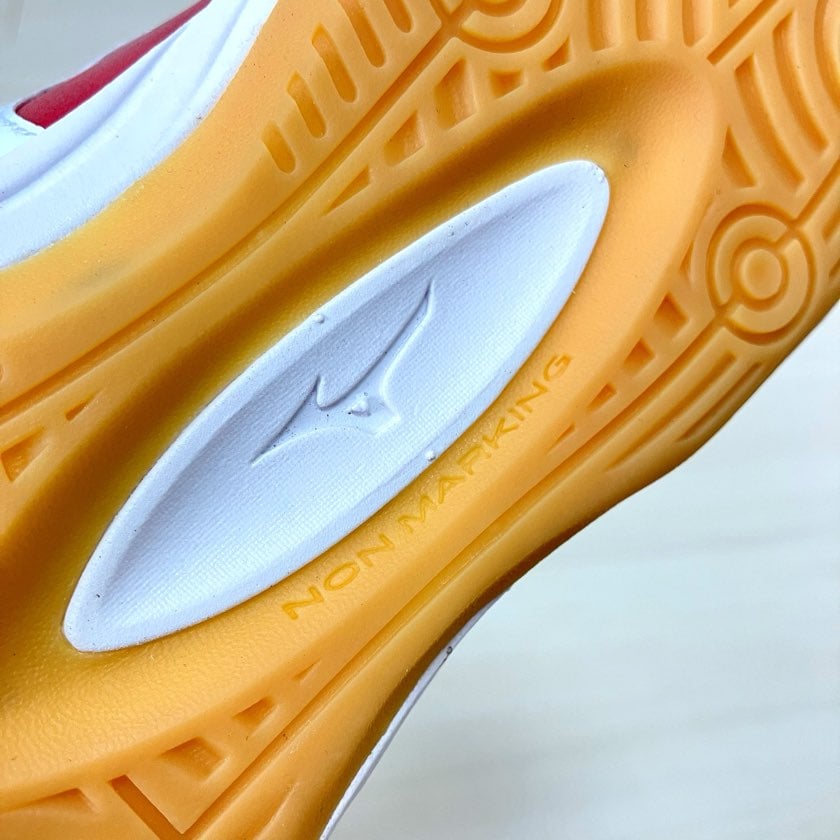 MIZUNO MORELIA SALA ELITE IN PASSION RED Q1GA22