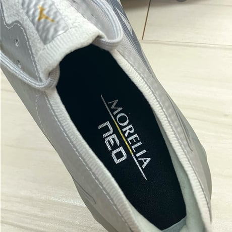 MIZUNO MORELIA NEO Ⅳ ELITE PLATINUM SILVER PACK P1GA254204 / ミズノ モレリアネオ4ベータ エリート プラチナムシルバーパック