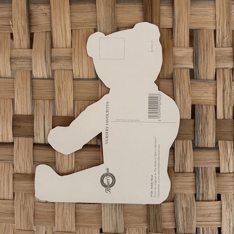 Lovely brawn teddy bear post card ❤︎