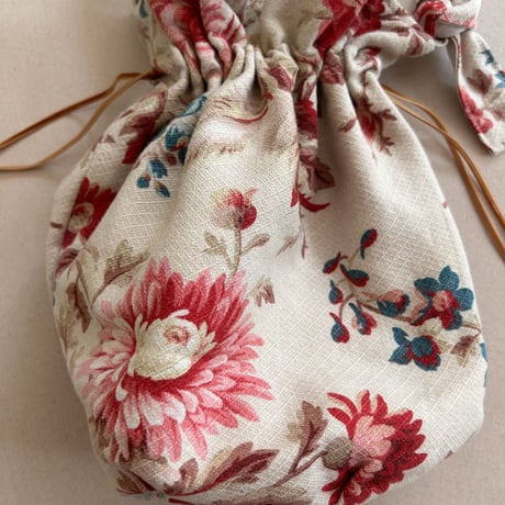 antique linen pochette ❤︎