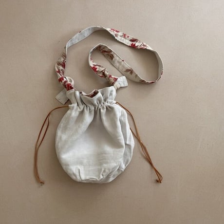 antique linen pochette ❤︎
