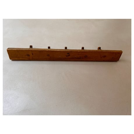 antique wooden hook ❤︎