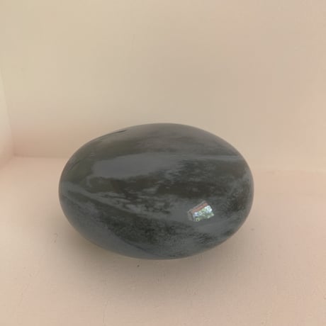 Beautiful paper weight  (blue)