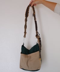 Lopp original shoulder bag