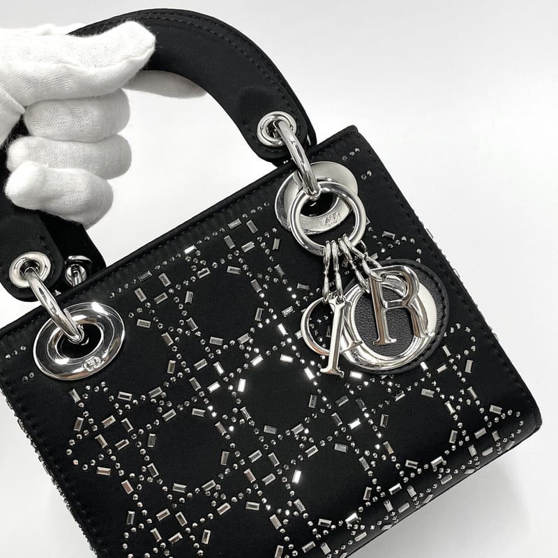 美品 クリスチャン・ディオール レディディオール ミニ サテン/ビーズ ブラック CHRISTIAN DIOR レディディオール ミニ M0500PRTC サテン/ビーズ