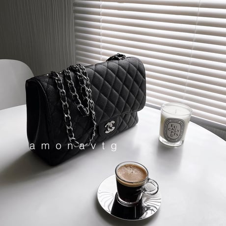 CHANEL キャビアスキン マトラッセ Jumbo チェーンショルダーバッグ 12番台