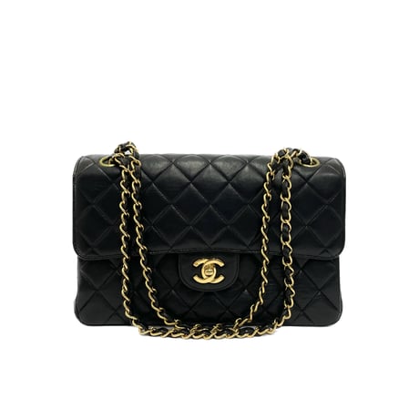 CHANEL ラムスキン ダブルフェース マトラッセ チェーンショルダーバッグ 4番台