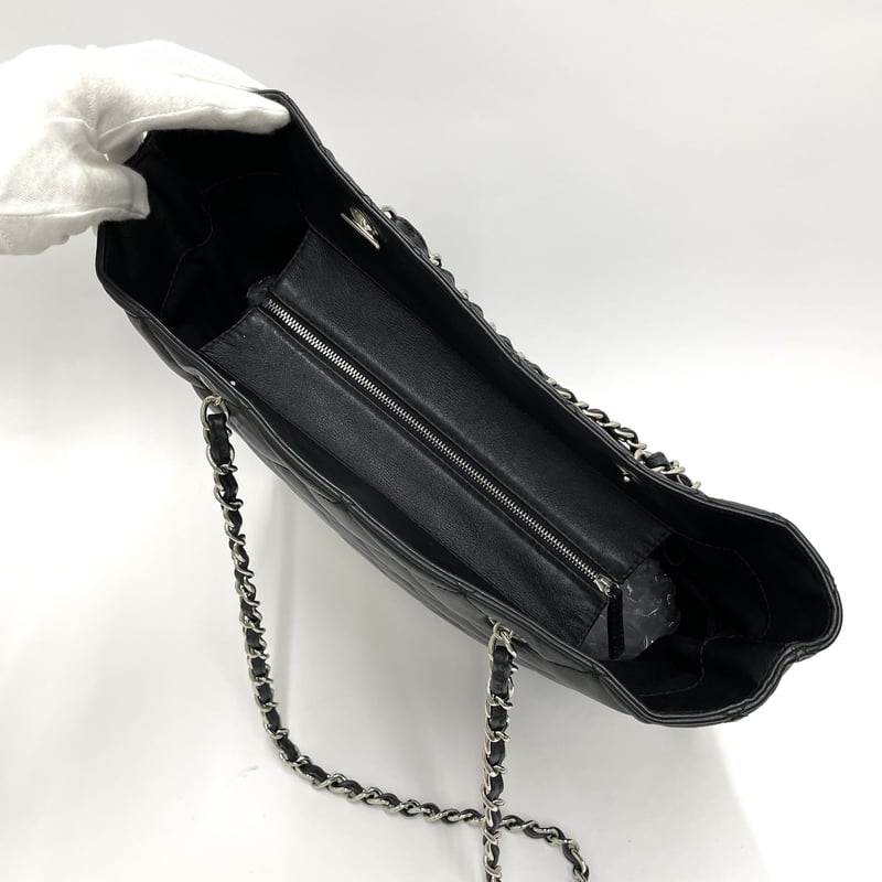 CHANEL デカ　マトラッセバック CHANEL マトラッセ デカココ トートバッグ 15番台 | AMONA VINTAGE