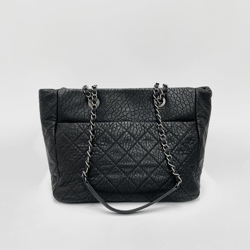 CHANEL レザー シワ加工 チェーンショルダー トートバッグ 21番台 CHANEL レザー シワ加工 チェーンショルダー トートバッグ 21番台