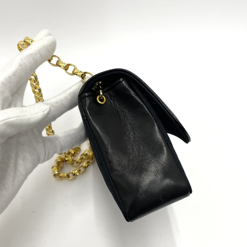 CHANEL 激レア サテン マトラッセ ココマーク ポーチ付 チェーン CHANEL 激レア サテン マトラッセ ココマーク ポーチ付 チェーン