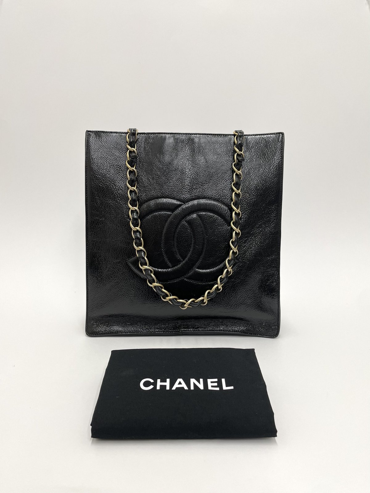 CHANEL ココマーク チェーンショルダートートバッグ 30番台 CHANEL ココマーク チェーンショルダートートバッグ 30番台