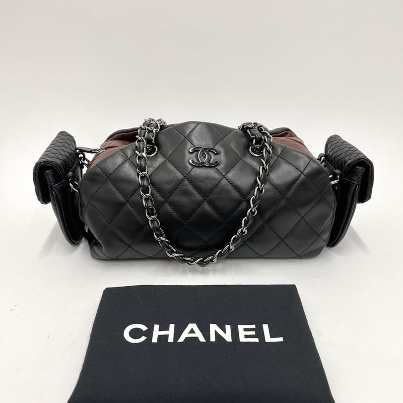 CHANEL ショルダーバッグ　ラムスキン CHANEL ラムスキン マルチポケット ショルダーバッグ 11番台