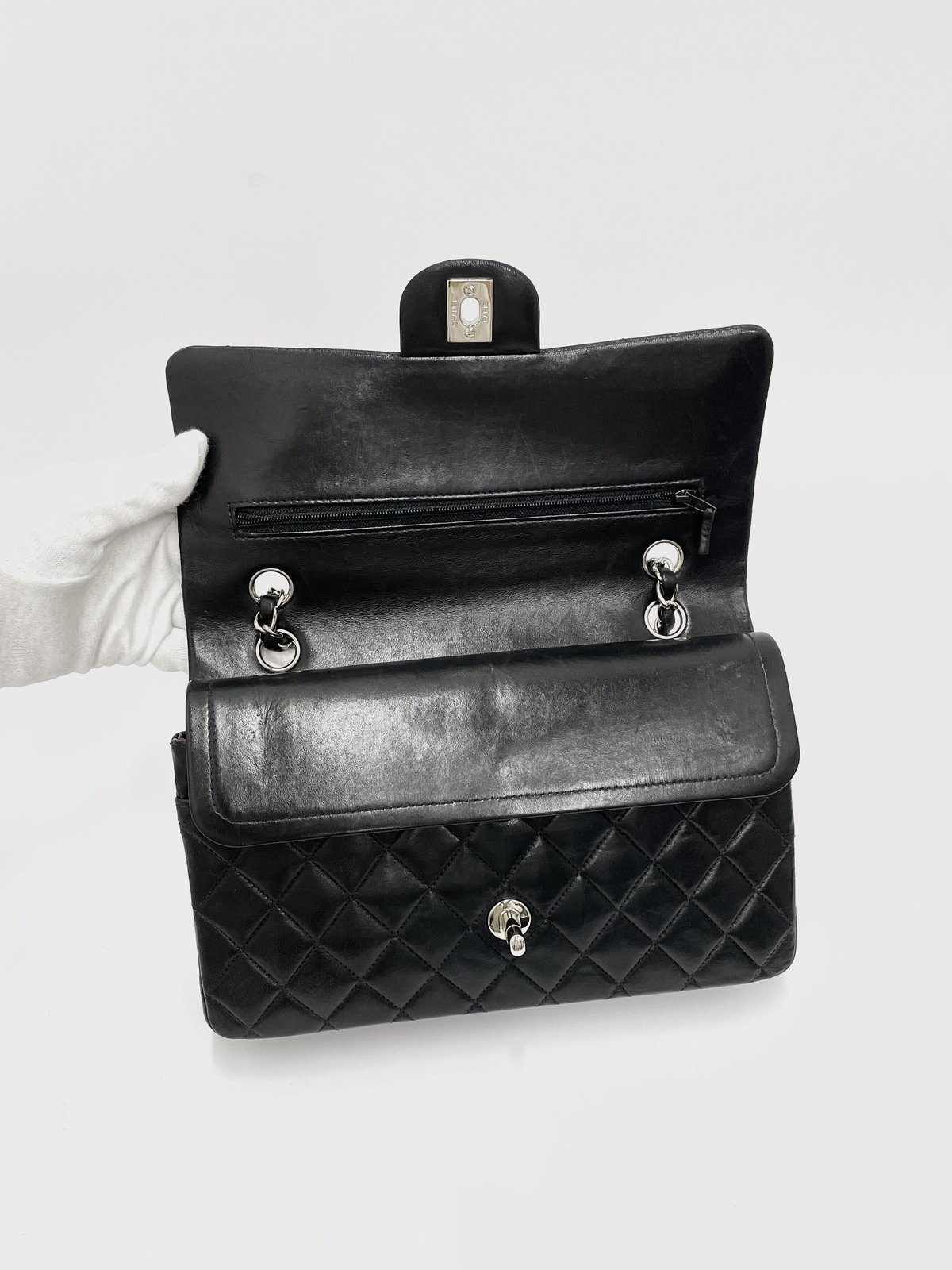 CHANEL ラムスキン マトラッセ25 Wフラップ チェーンショルダー CHANEL ラムスキン マトラッセ25 Wフラップ チェーンショルダー