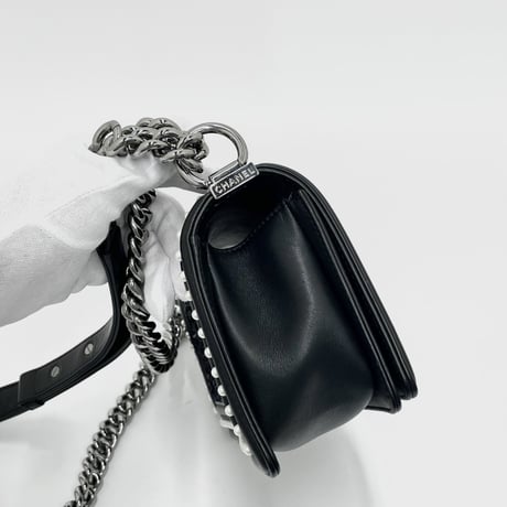 CHANEL BOYスモールハンドバッグ ツイル/フェイクパール限定コレクション 26番台