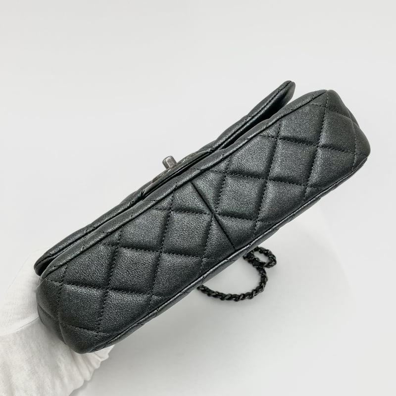 CHANEL マトラッセ チェーンショルダーバッグ 25CM 21番台