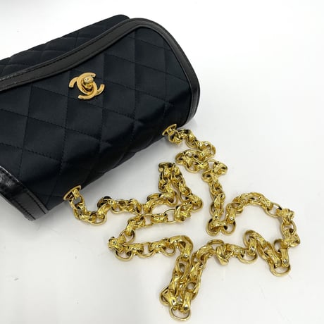 CHANEL 激レア サテン マトラッセ ココマーク ポーチ付 チェーンショルダーバッグ 1番台