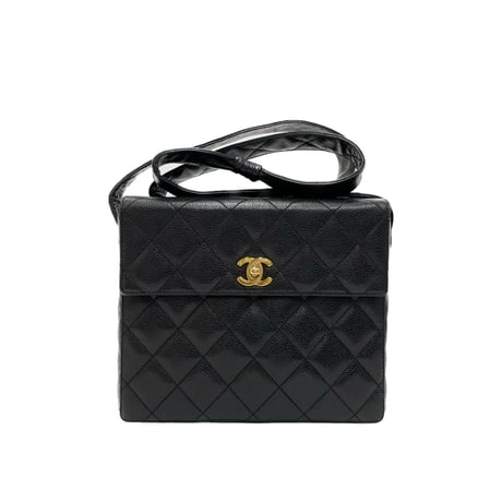 CHANEL キャビアスキン マトラッセ ミラーバニティ ショルダーバッグ 4番台