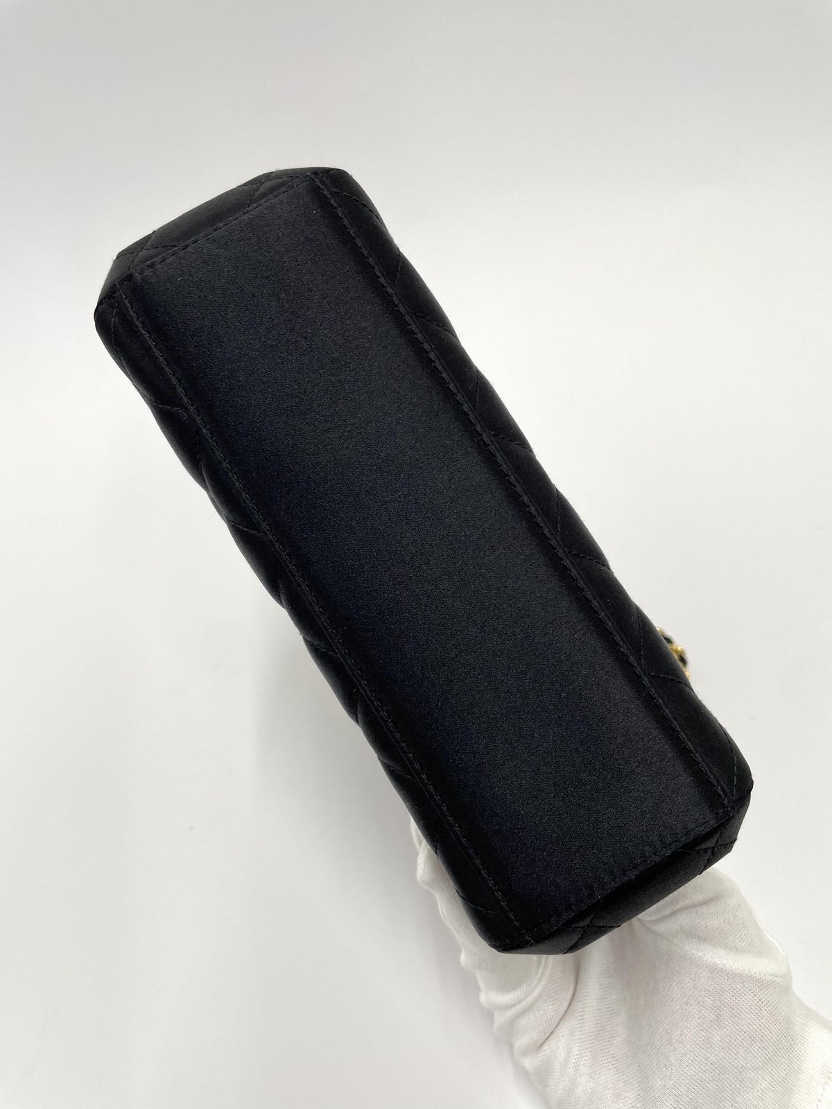 シャネル　ヴィンテージショルダーバッグ シャネル CHANEL ヴィンテージ ミニマトラッセ チェーンショルダー