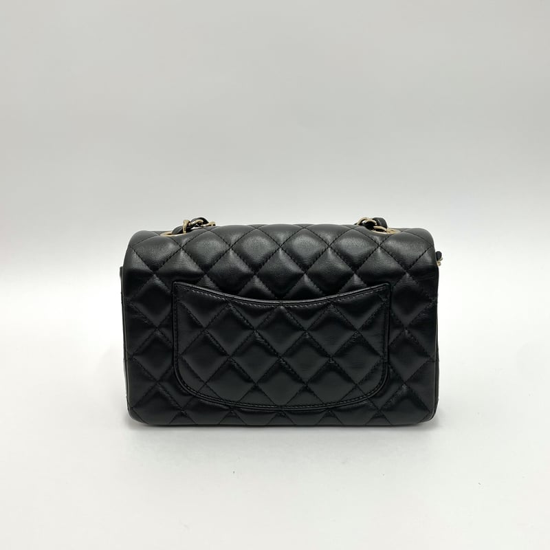 CHANEL ミニマトラッセ ラムスキン シングルフラップ シングル CHANEL ミニマトラッセ ラムスキン シングルフラップ シングル
