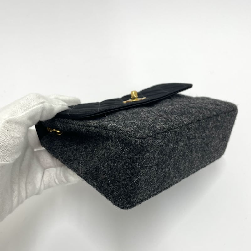 CHANEL シャネル【美品】チェーンショルダーバッグ ウール マトラッセ CHANEL 新品同様 シャネル マトラッセ 25 チェーン ショルダー