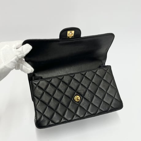 CHANEL ラムスキン ダブルフェース マトラッセ チェーンショルダーバッグ 4番台