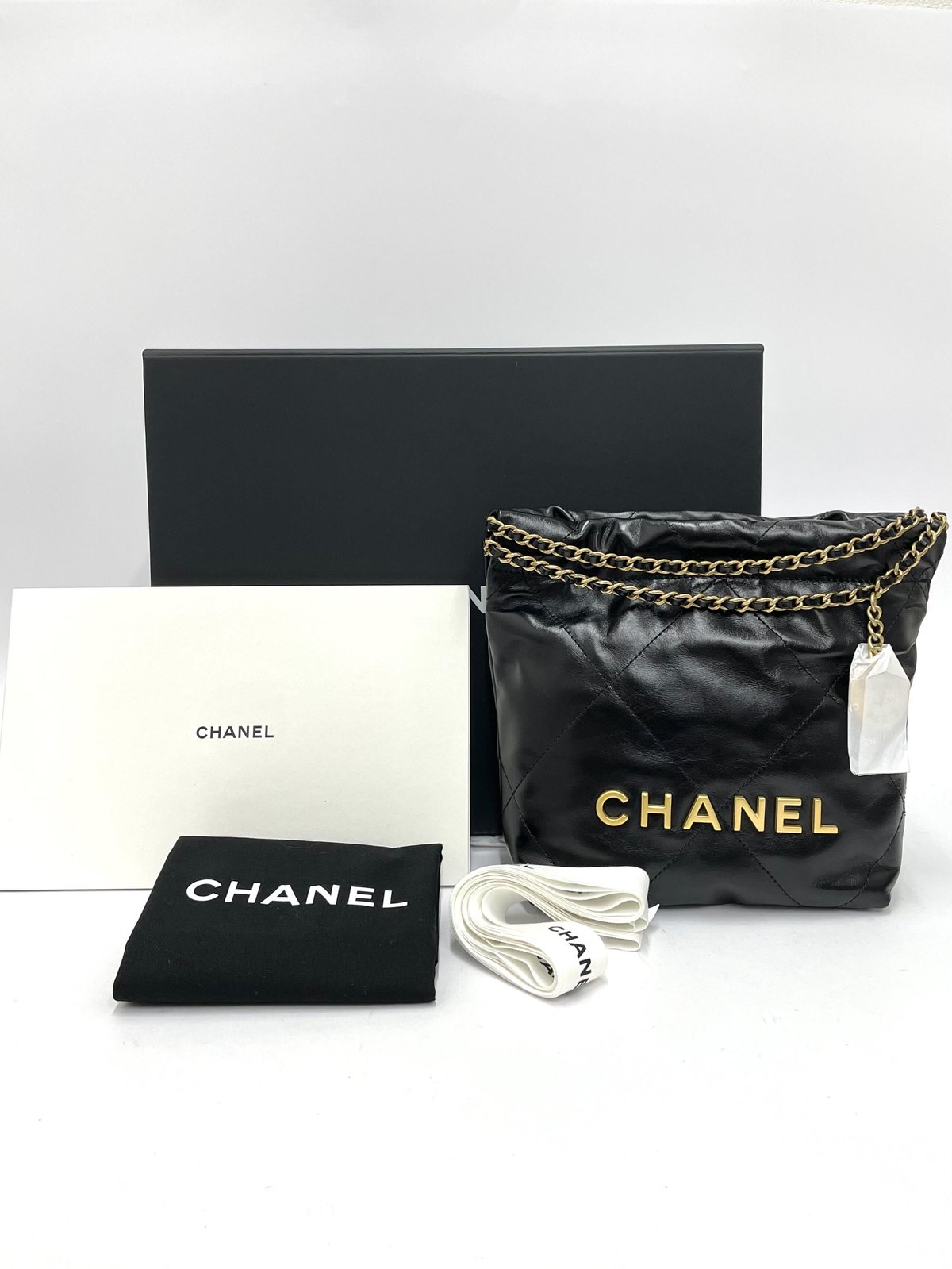 CHANEL 新品未使用 MINI 22 BAG ハンドバッグ/ショルダーバッグ CHANEL 新品未使用 MINI 22 BAG ハンドバッグ/ショルダーバッグ