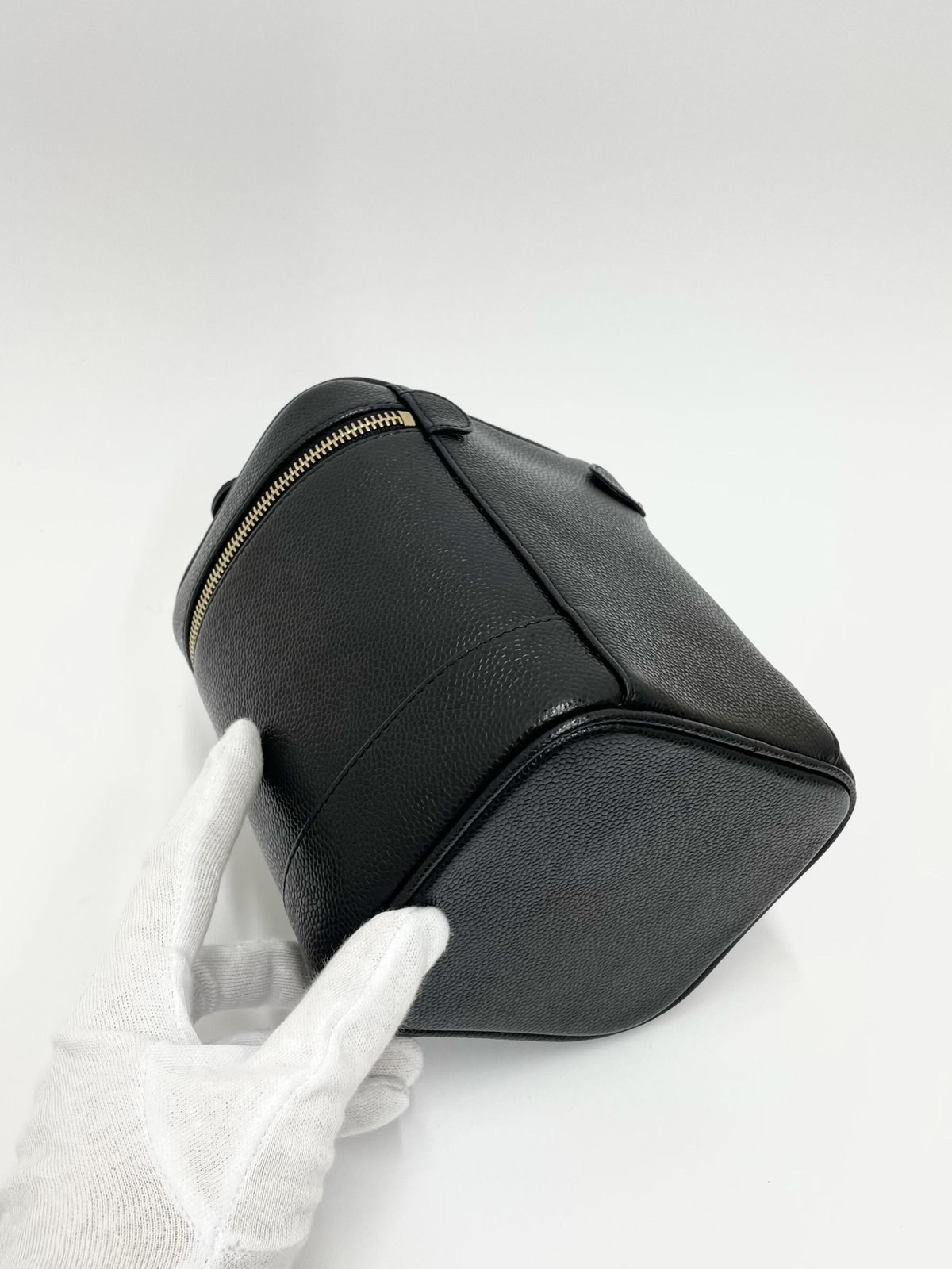 超極美品】シャネル キャビアスキン バニティバッグ ココマーク 7番