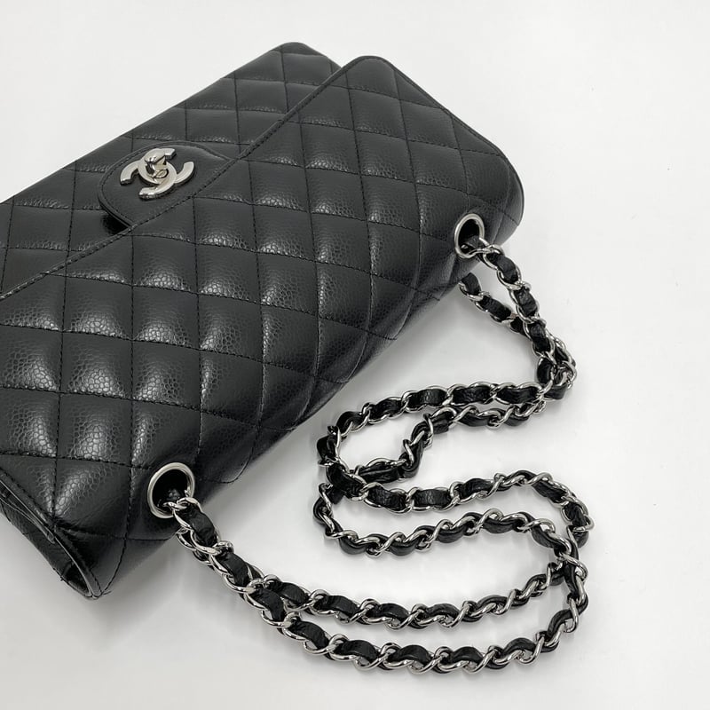 CHANEL マトラッセWフラップチェーンショルダーバッグ キャビア CHANEL マトラッセWフラップチェーンショルダーバッグ キャビア