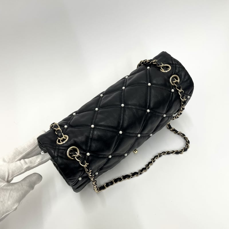 CHANEL 2019FW限定モデル マトラッセ パール チェーンショルダーバッグ