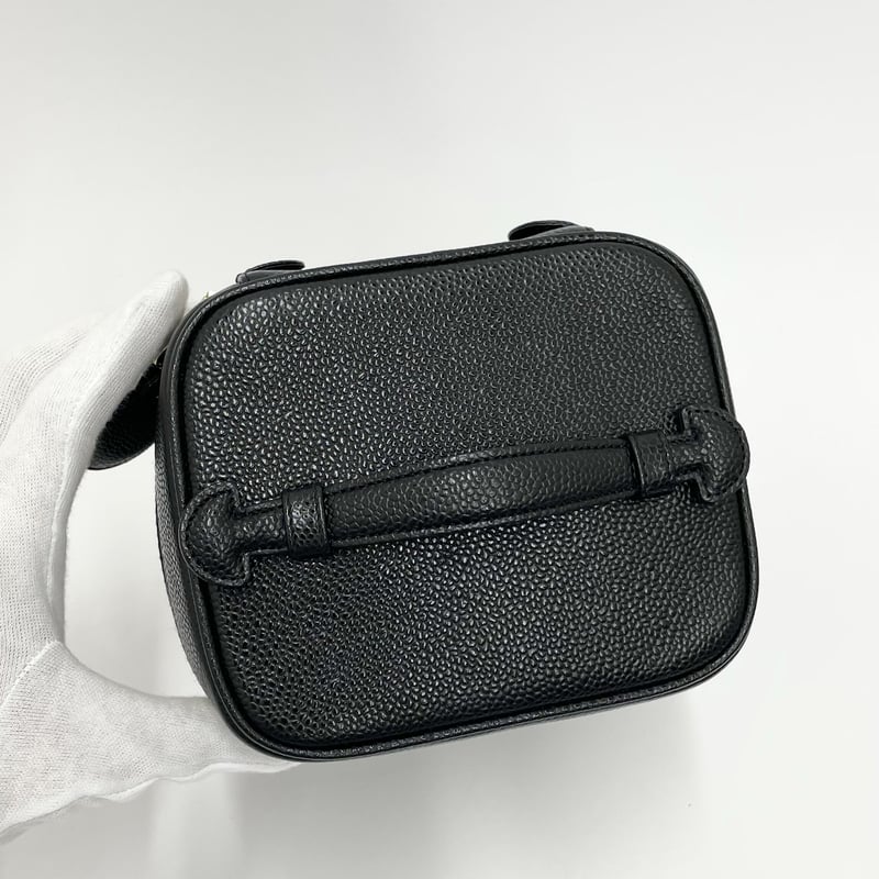 CHANEL キャビアスキン ココマーク バニティバッグ 7番台 | AMONA VINTAGE