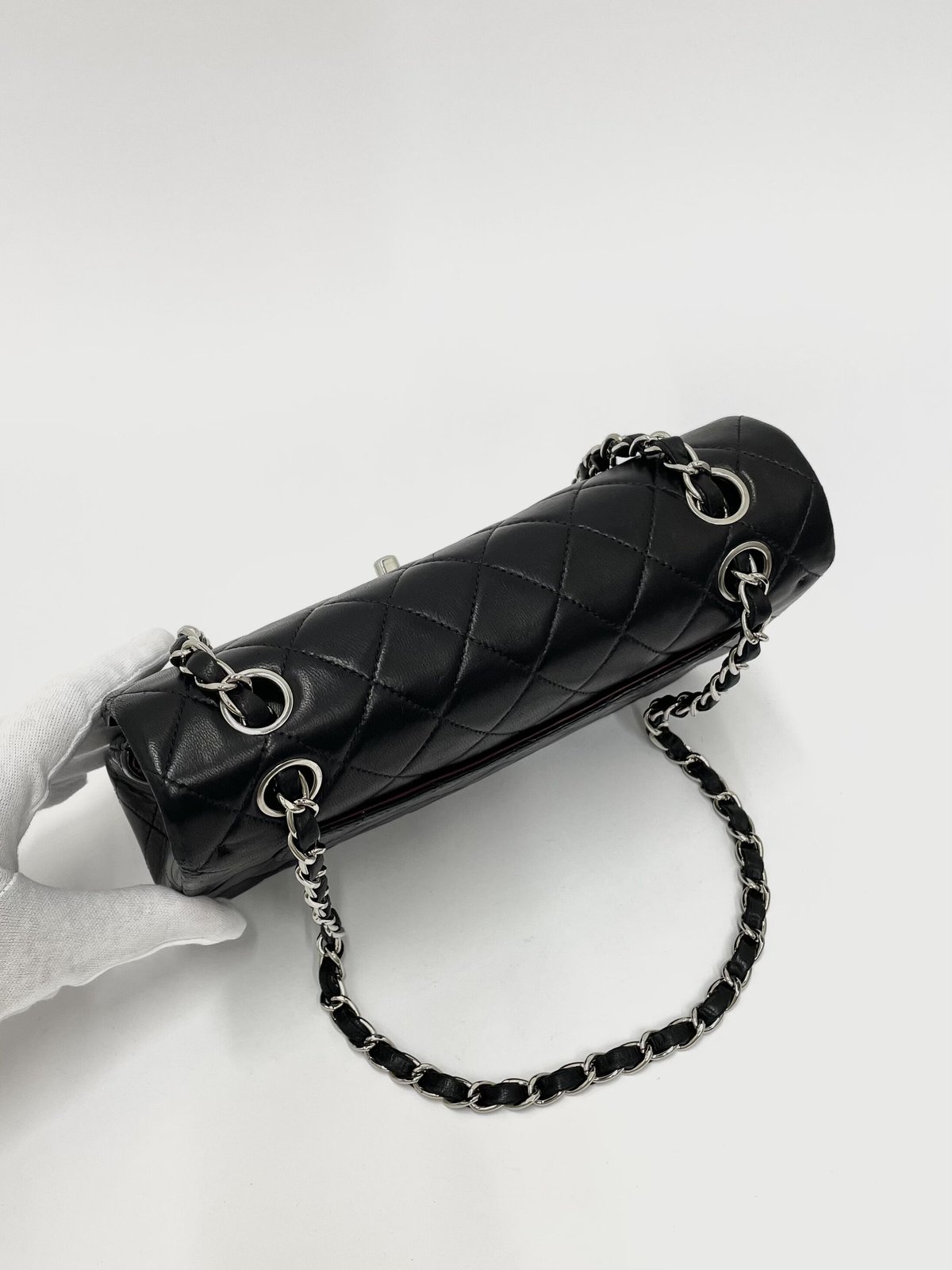 CHANEL ラムスキン マトラッセ23 Wフラップ チェーンショルダーバッグ