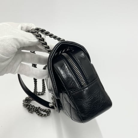 CHANEL  ヴィンテージ風レザー チェーンショルダーバッグ  マトラッセ 19番台