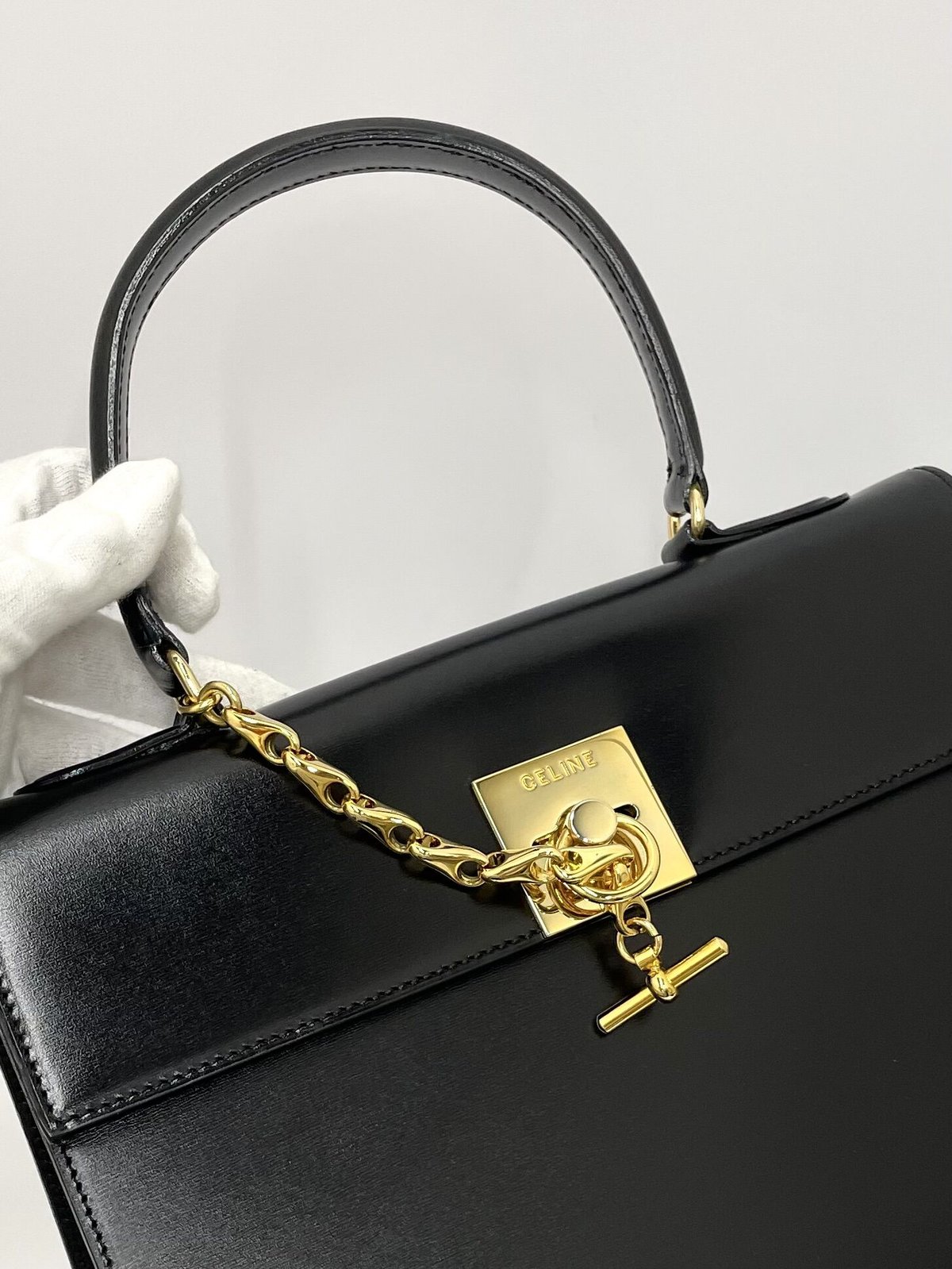 未開封未使用 CELINE トランプ 専用ボックス付き 楽天市場】【中古】【美品】CELINE セリーヌ CELINE 未使用 希少
