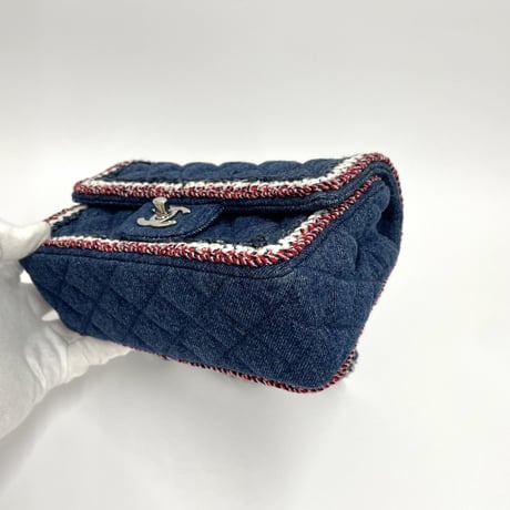 CHANEL ミニ マトラッセ チェーンショルダーバッグ デニム  ブルー／レッド／ホワイト 26番台