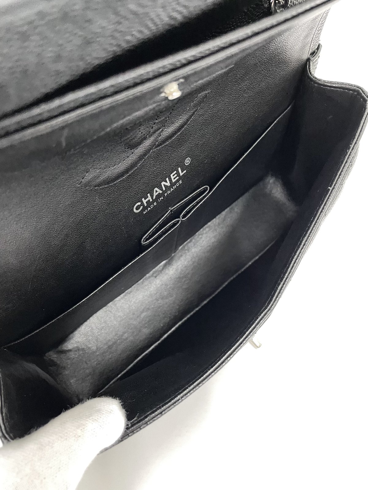 CHANEL キャビアスキン マトラッセ25 Wフラップ チェーン CHANEL キャビアスキン マトラッセ25 Wフラップ チェーン