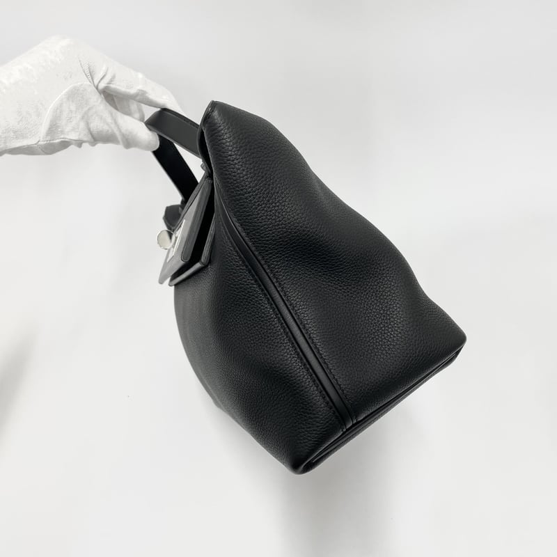 HERMES ヴァンキャトル24/24 29 ブラック/シルバー トゴ Y刻印 HERMES ヴァンキャトル24/24 29 ブラック/シルバー トゴ Y刻印