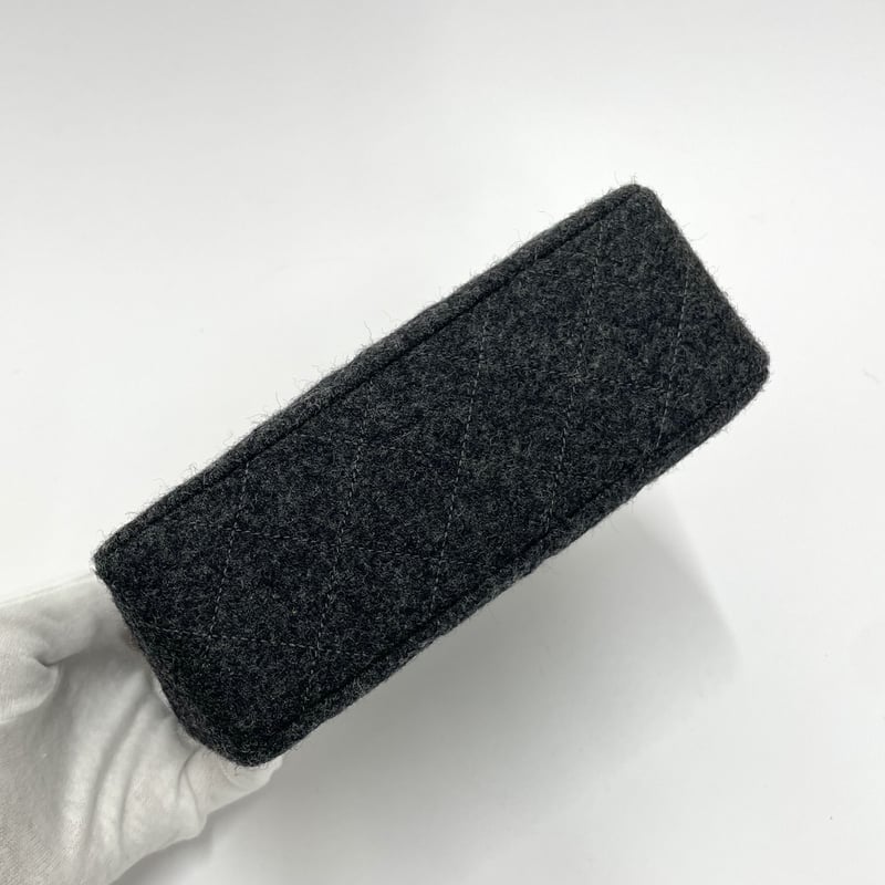 CHANEL シャネル【美品】チェーンショルダーバッグ ウール マトラッセ 楽天市場】シャネル 【CHANEL】 チェーンショルダーバッグ ブラック