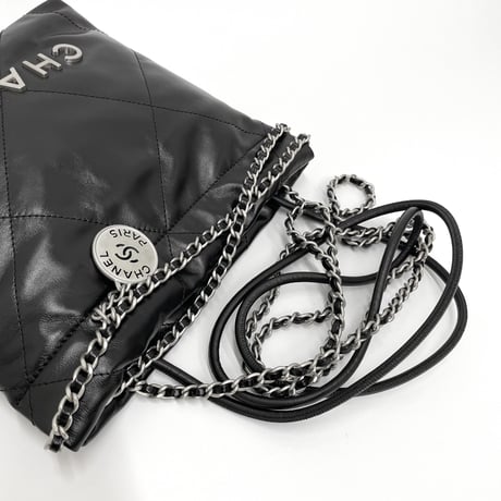 CHANEL 新品未使用  MINI 22 BAG ハンドバッグ/ショルダーバッグ ブラック/シルバー ICチープ ランダム番台