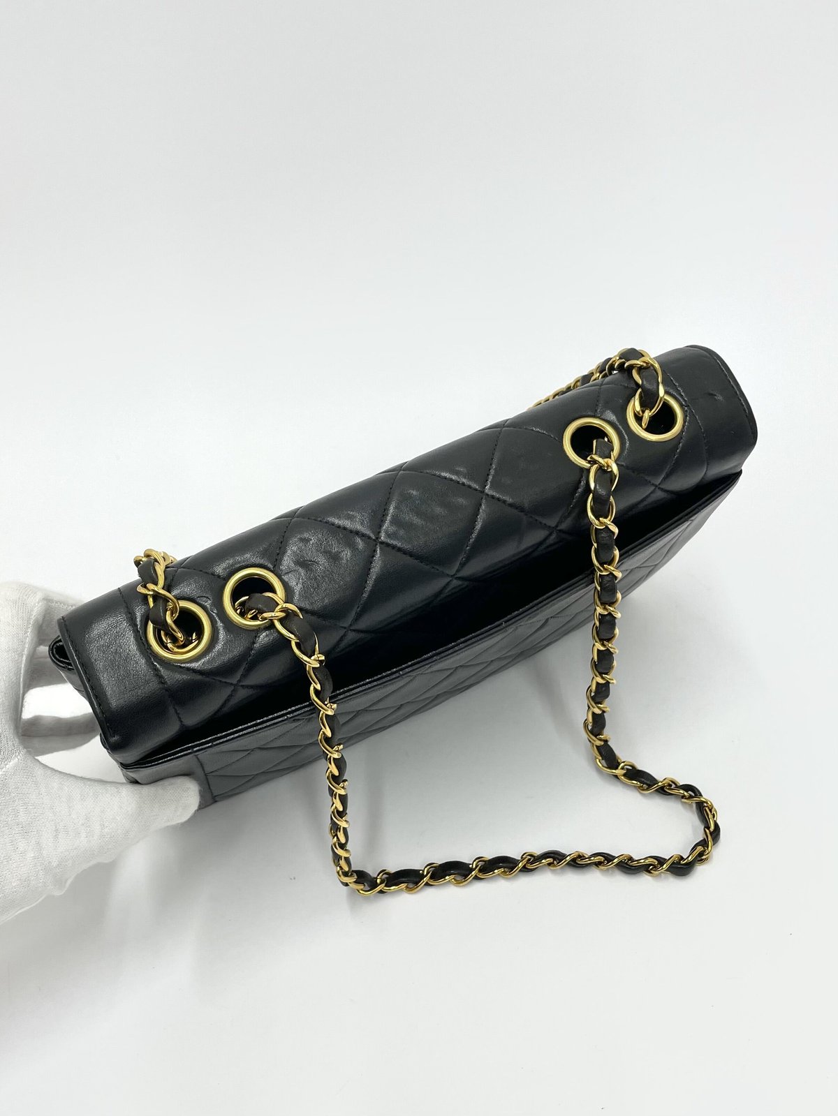 CHANEL ラムスキン マトラッセ シングルフラップチェーン CHANEL ラムスキン マトラッセ シングルフラップチェーン