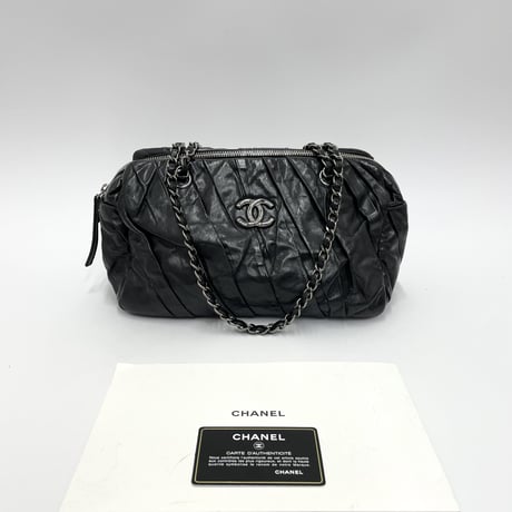 CHANEL カーフスキン チェーンショルダーバッグ 14番台