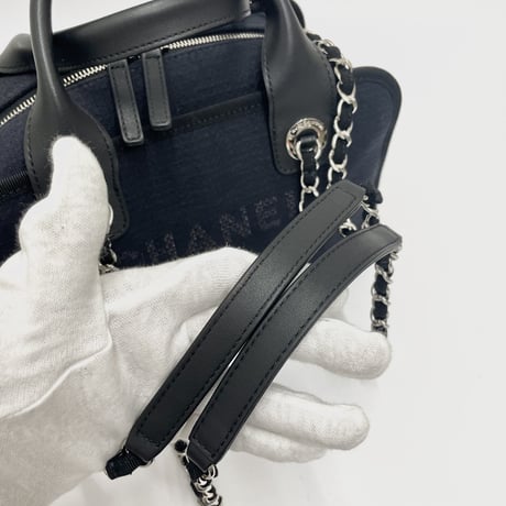 CHANEL ショルダーバッグ ドーヴィル 2wayショルダーバッグ ネイビー系 キャンバス ICチープランダム番台