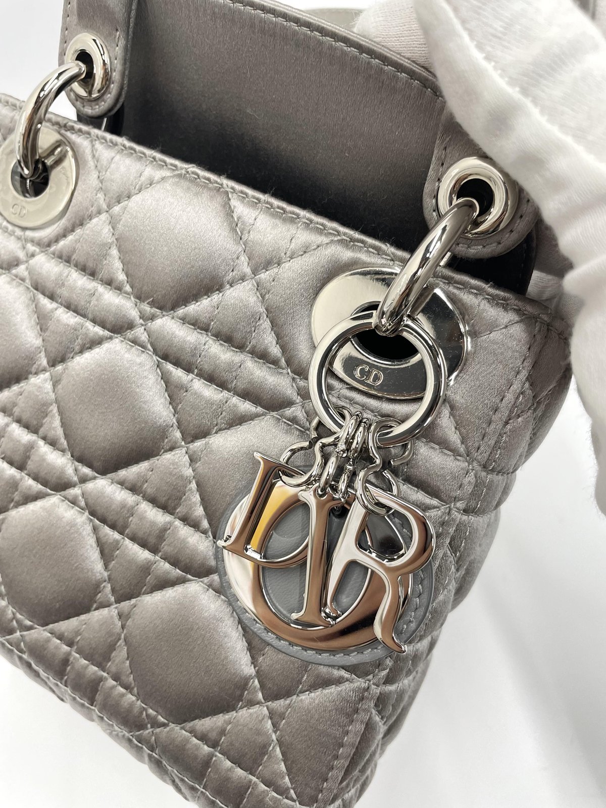 CHRISTIAN DIOR レディディオール ミニ サテン/グレー CHRISTIAN DIOR レディディオール ミニ サテン/グレー