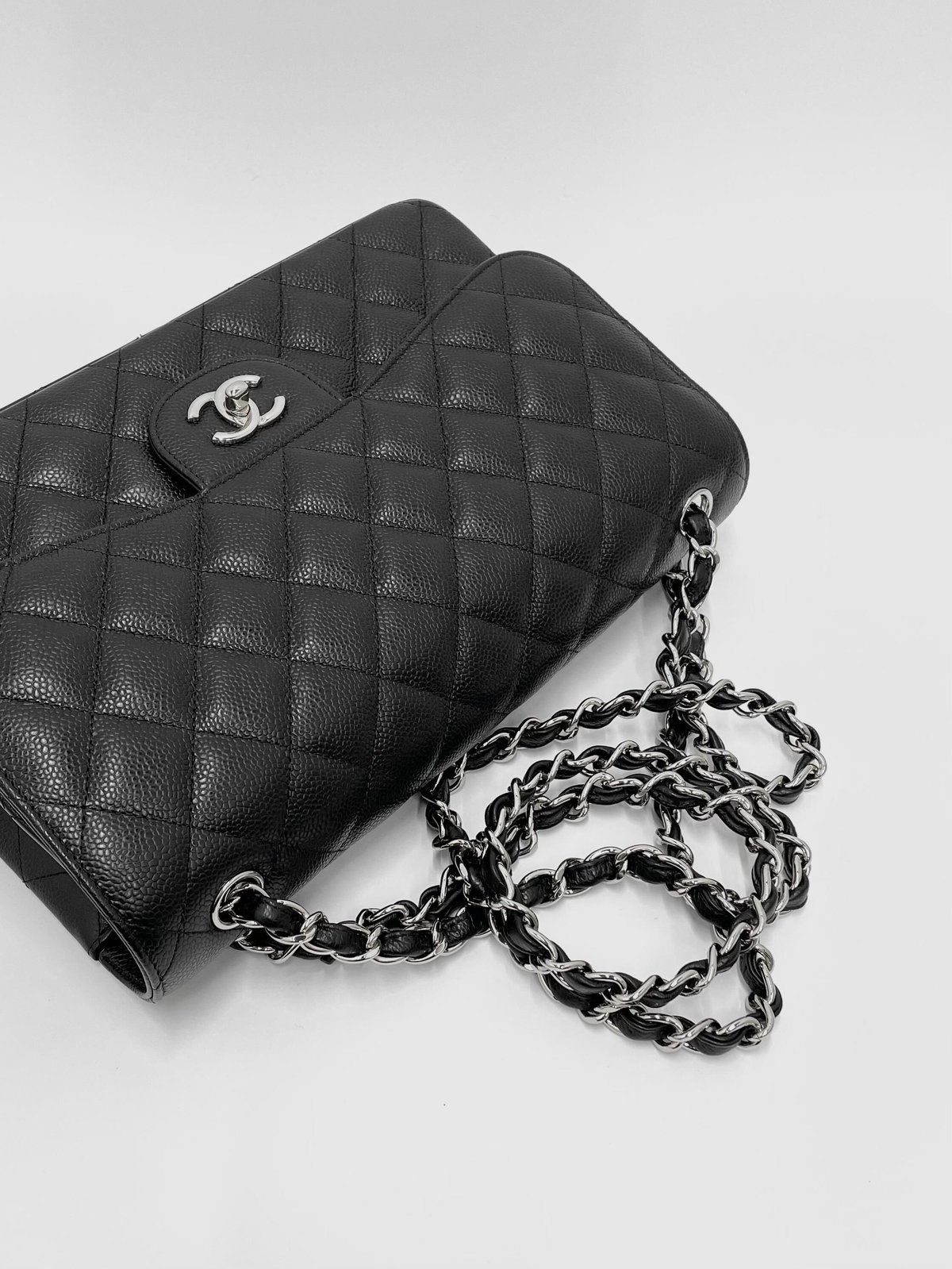 CHANEL マトラッセ キャビアスキンCF30 ダブルフラップ ダブル CHANEL マトラッセ キャビアスキンCF30 ダブルフラップ ダブル