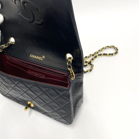 CHANEL ミニマトラッセ ラムスキン シングルフラップ シングルチェーンバッグ ブラック/ゴールド金具 1番台