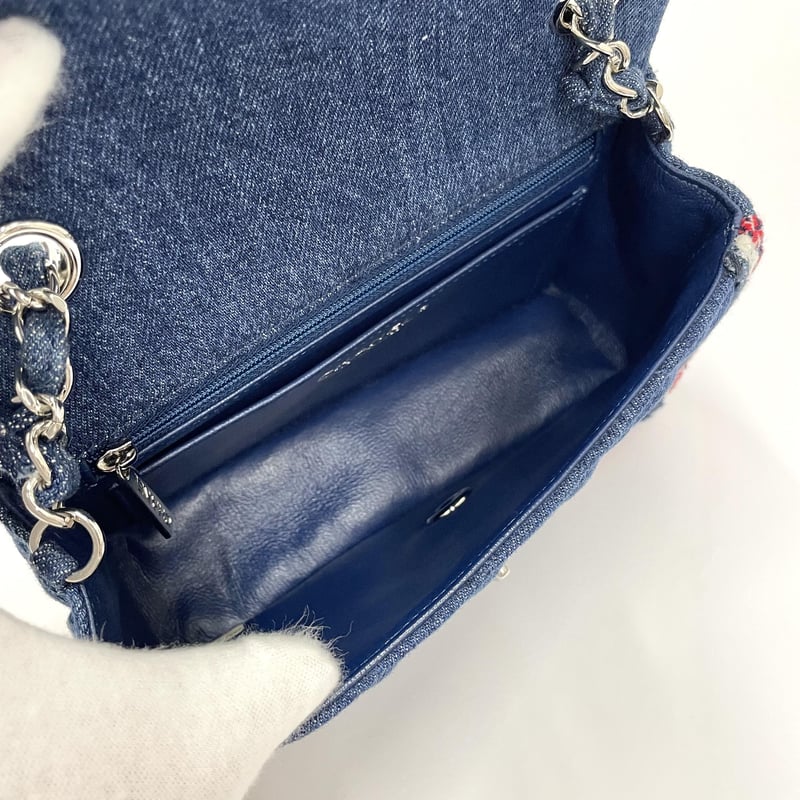 CHANEL ミニ マトラッセ チェーンショルダーバッグ デニム CHANEL ミニ マトラッセ チェーンショルダーバッグ デニム
