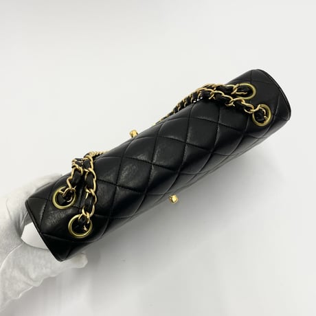 CHANEL ラムスキン ダブルフェース マトラッセ チェーンショルダーバッグ 4番台